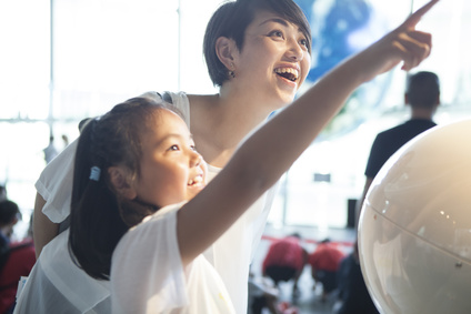 試食や試飲などお客様へのサービス紹介