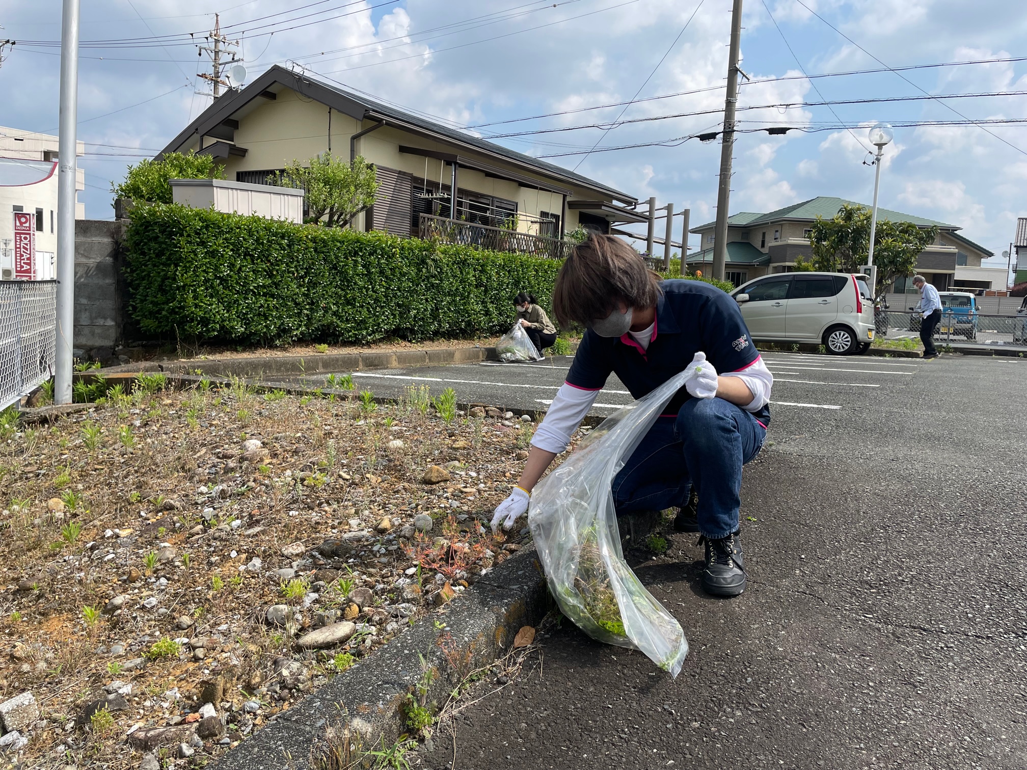 お客様に気分よくご来店いただけるよう心を込めてきれいにします。